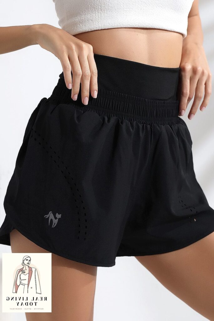 22 Running Shorts Outfits Worth Pinning Immediately 1 featured 1624