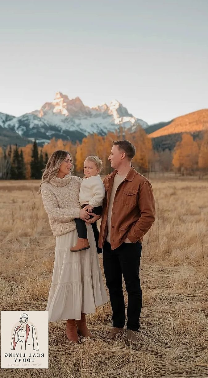 22 Fall Family Photo Color Schemes That Are Easy to Copy and Look Beautiful 10 All Neutral Everything