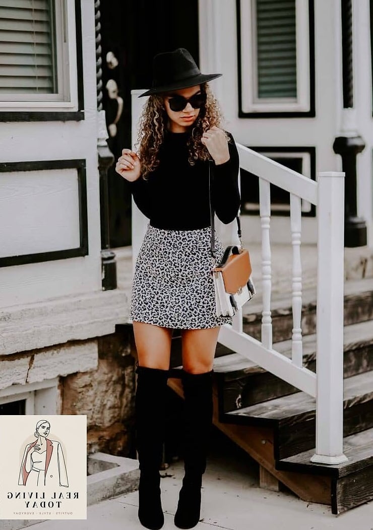 25 Fall Date Night Outfits for 2026 That Are Romantic and Incredibly Chic 15 Animal Print Top with Dark Denim