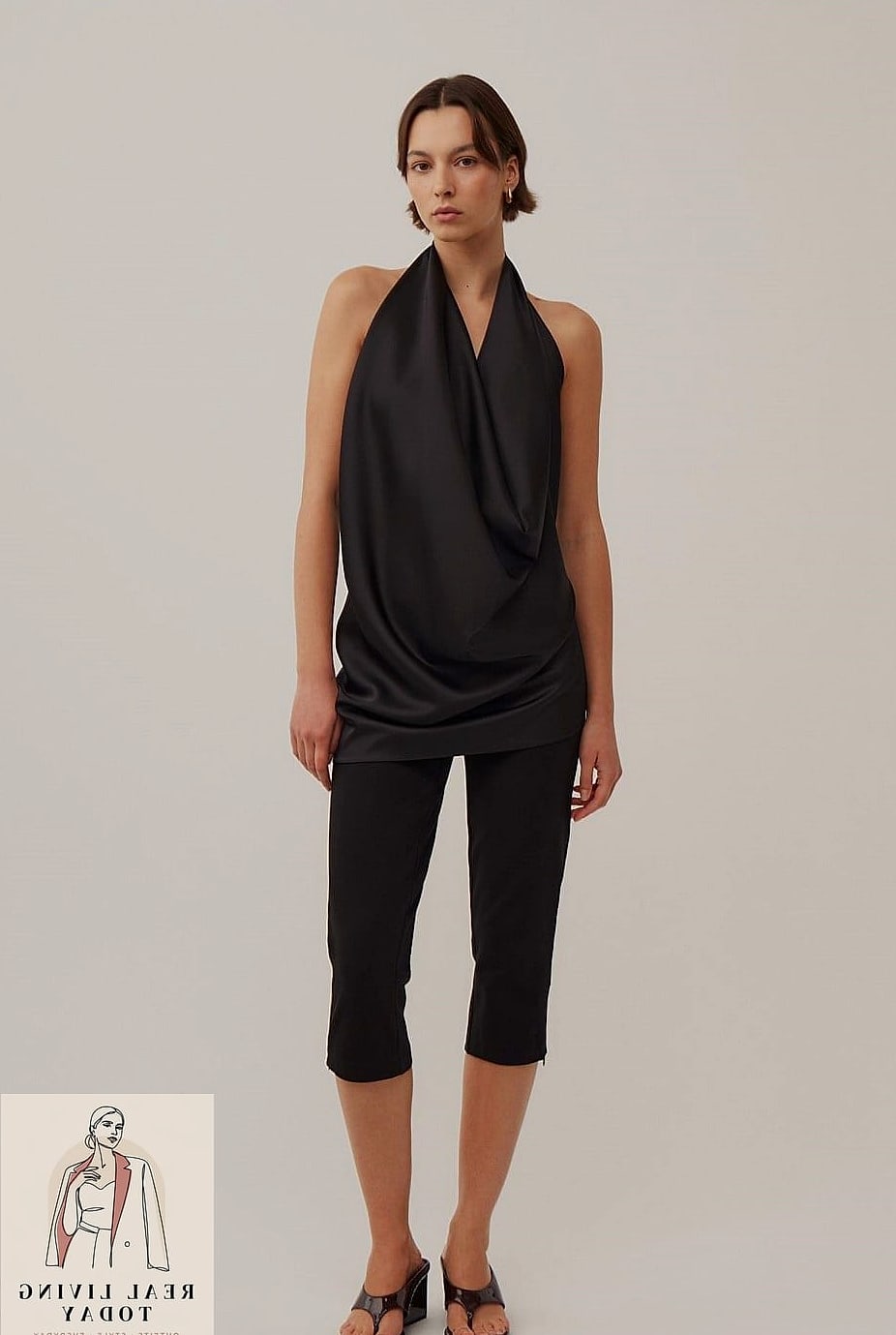 26 Capri Pants Outfits That Actually Look Amazing 3 Black Capris with an Oversized Blazer