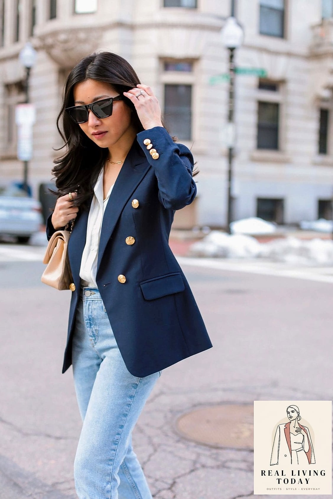 30 Dark Blue Jeans Outfit That Actually Look Amazing 9 Blazer and Bodysuit Combo