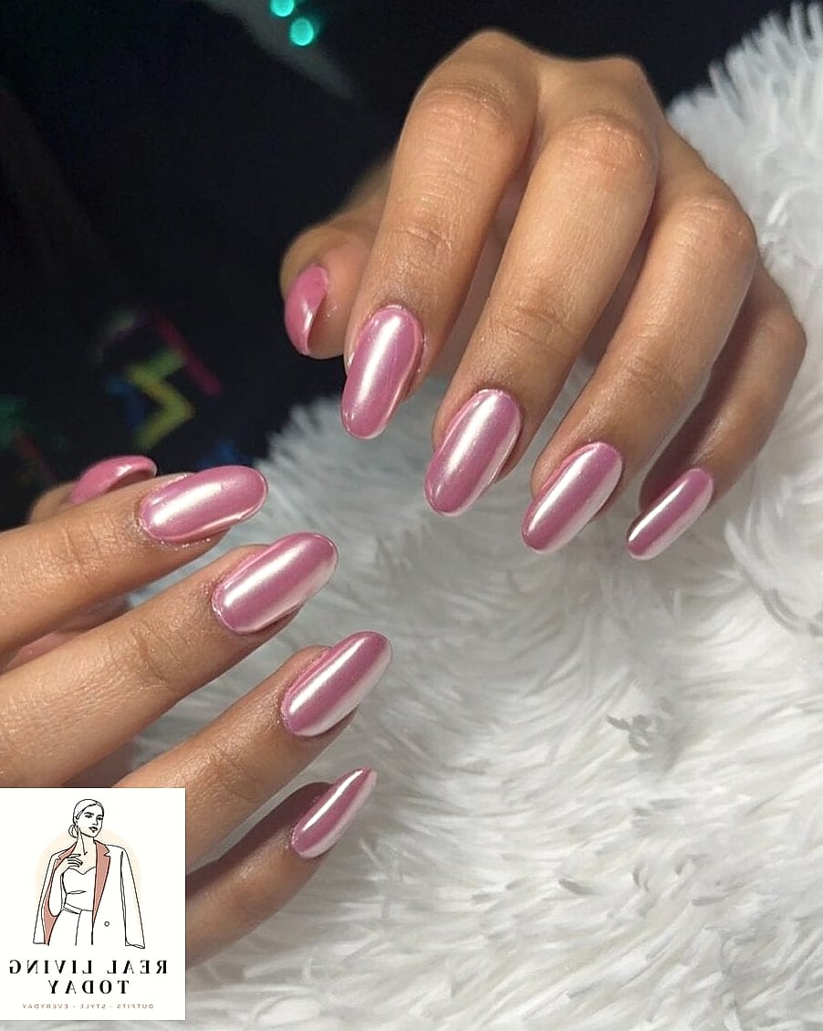 25 Pink Nail Ideas for Every Mood and Skill Level — Your Next Manicure Is Here 9 Bubblegum Pink Glazed Donut Nails