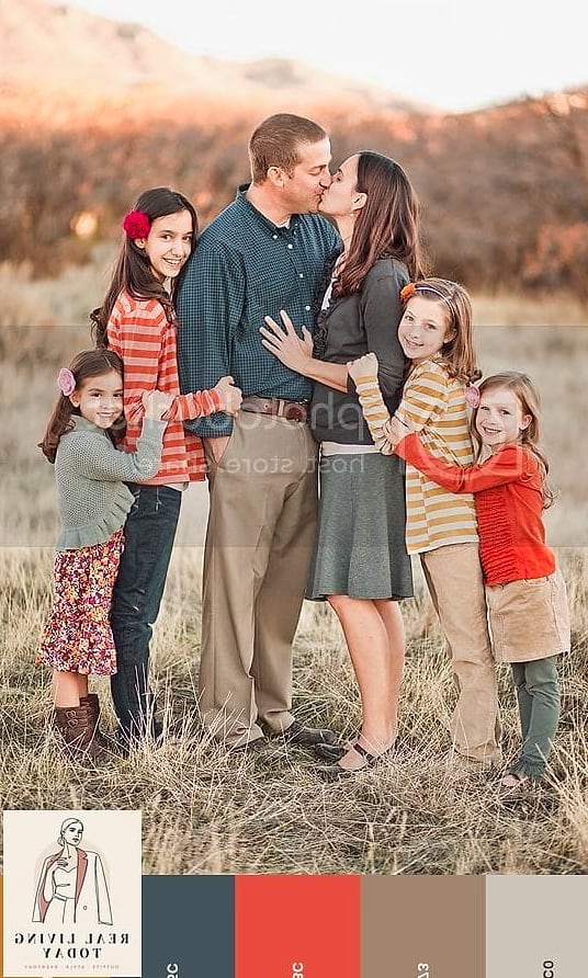 22 Fall Family Photo Color Schemes That Are Easy to Copy and Look Beautiful 12 Burnt Orange and Chambray