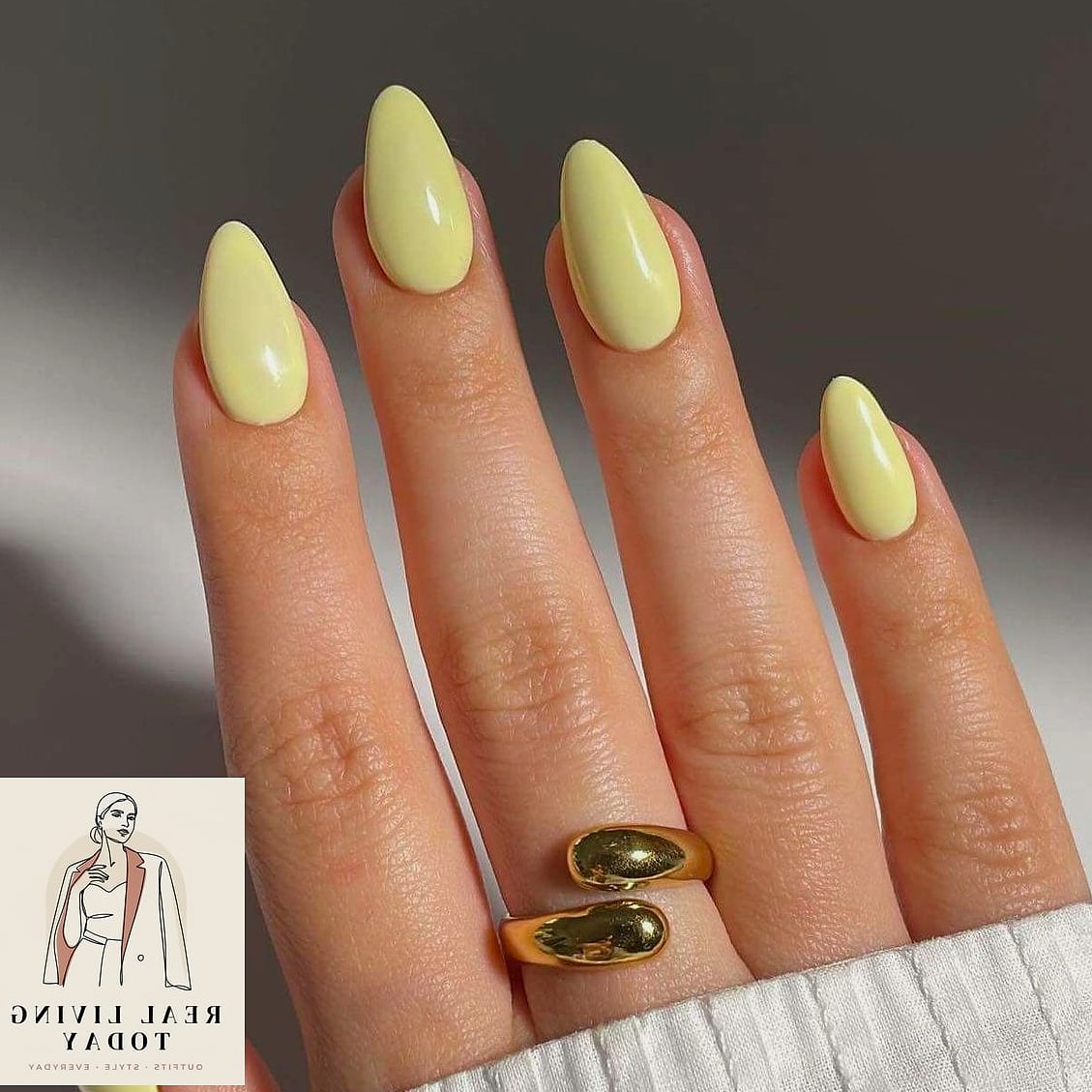 20 Butter Yellow Nails Worth Bookmarking Right Now 5 Butter Yellow Almond Nails