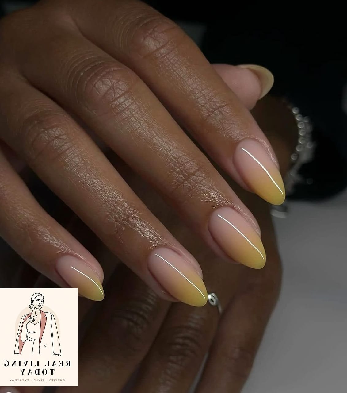 20 Butter Yellow Nails Worth Bookmarking Right Now 8 Butter Yellow Ombre Nails