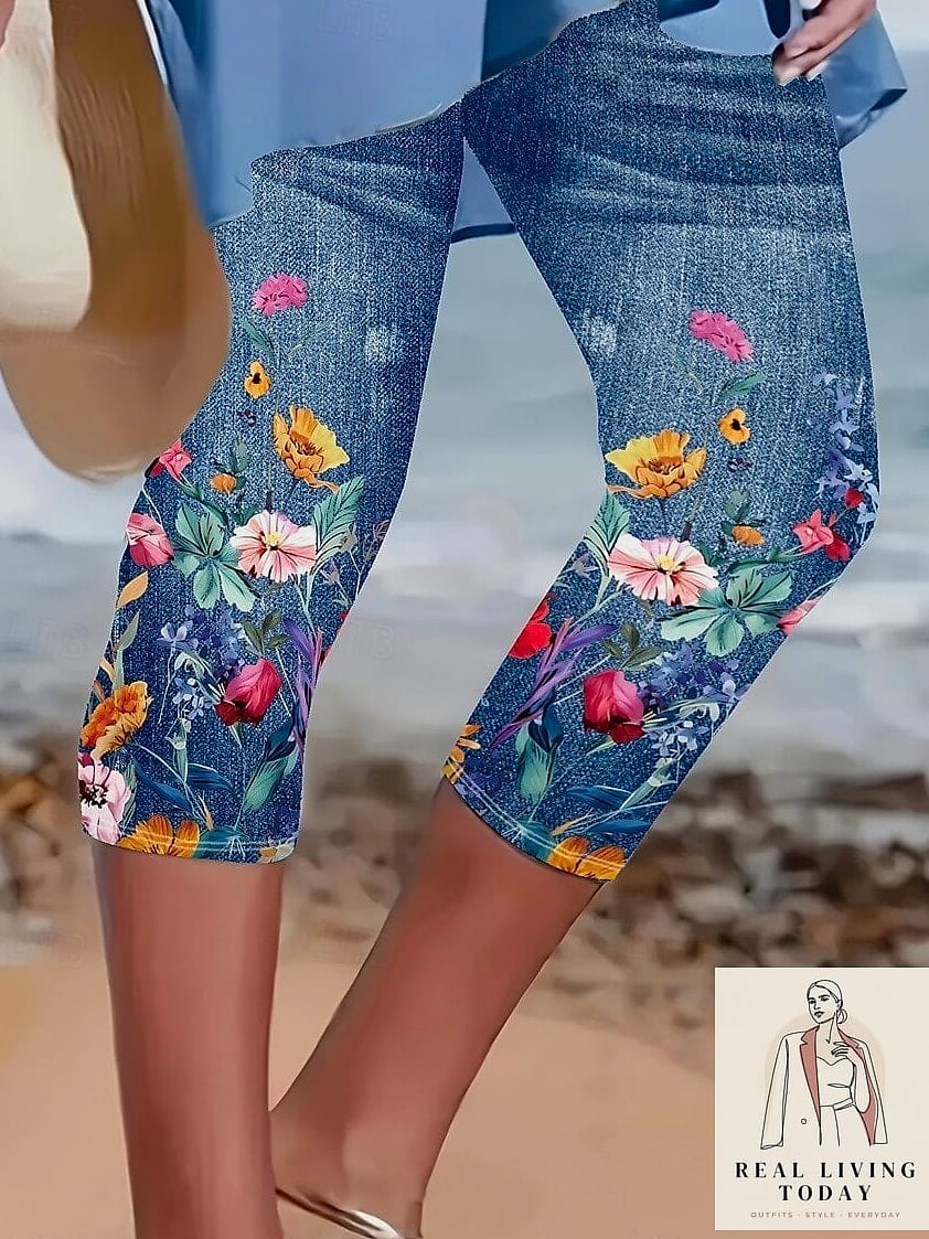 26 Capri Pants Outfits That Actually Look Amazing 10 Capris with a Graphic Crop Top