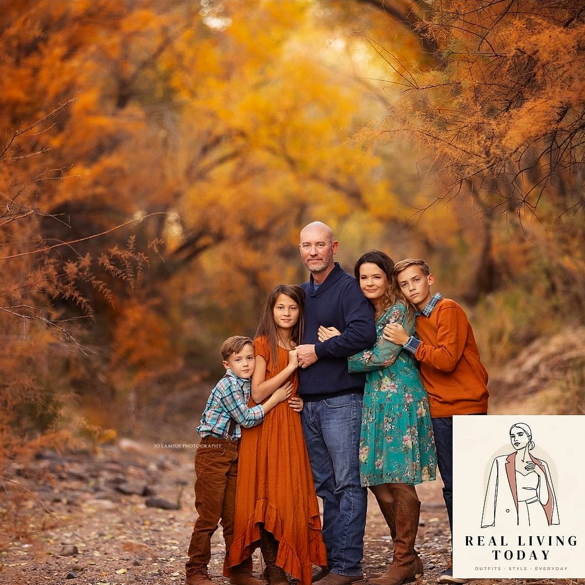22 Fall Family Photo Color Schemes That Are Easy to Copy and Look Beautiful 17 Charcoal and Marigold