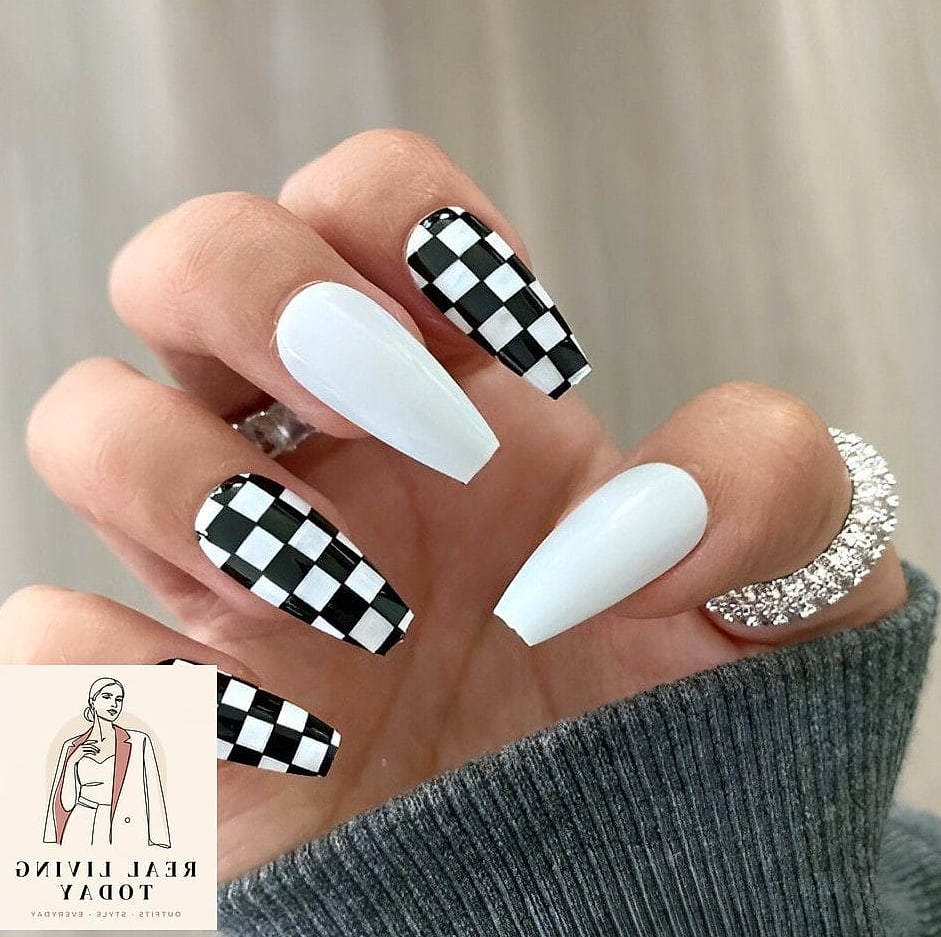 22 Short Nails You'll Want to Try Immediately 17 Checkerboard Nail Art
