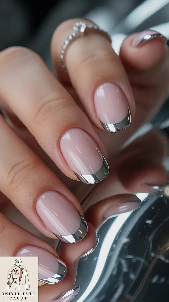 25 Fall Nail Ideas Worth Bookmarking Right Now 4 Chrome French Tips