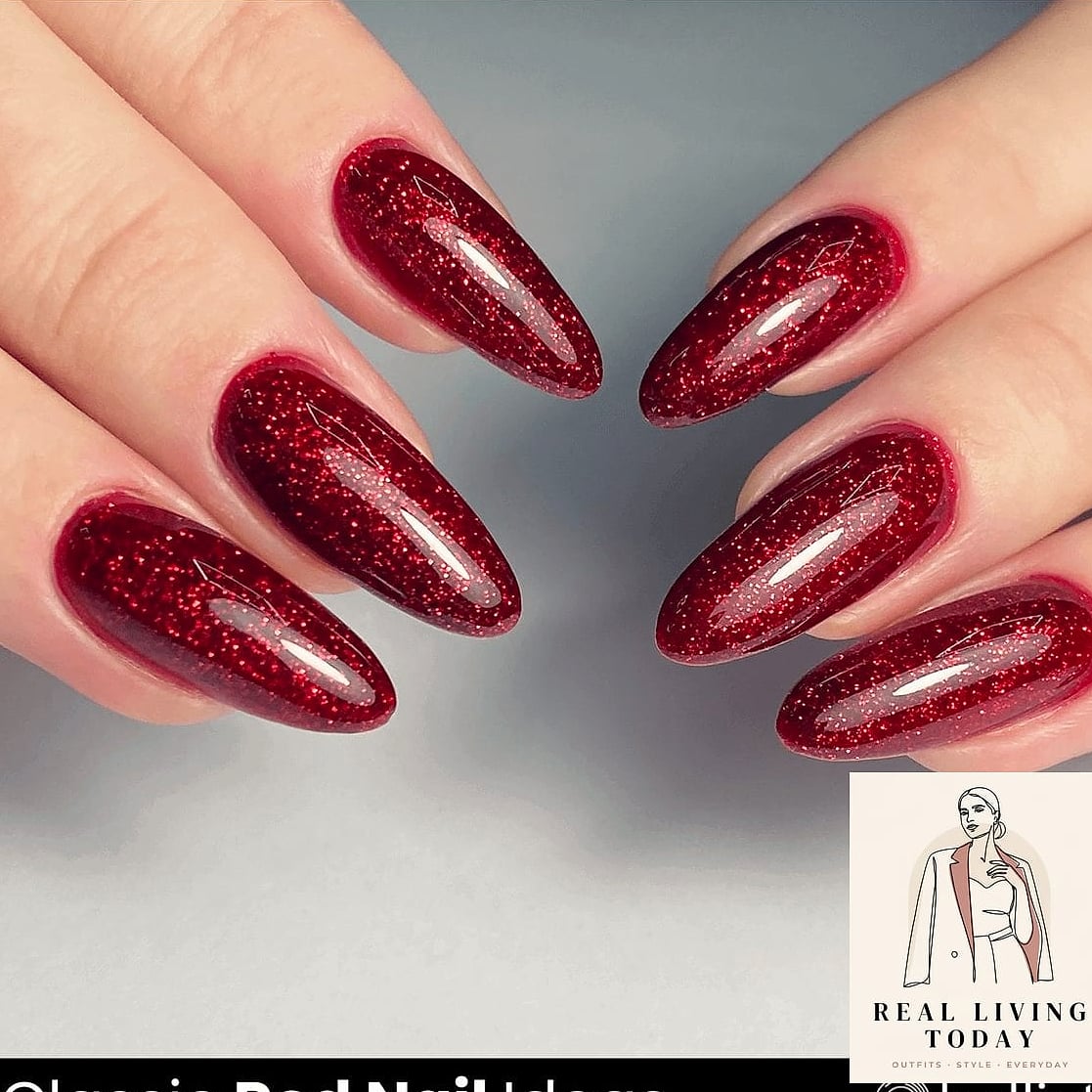 22 Short Nails You'll Want to Try Immediately 9 Classic Red, No Exceptions