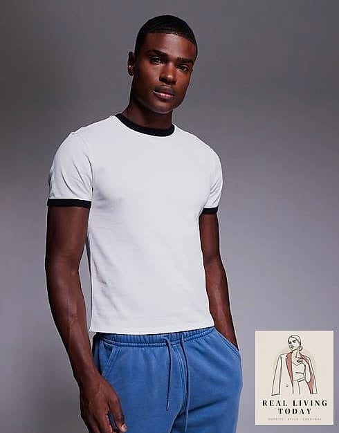 28 Quick Outfits You'll Want to Wear on Repeat 2 The Classic White Tee and Straight-Leg Jeans