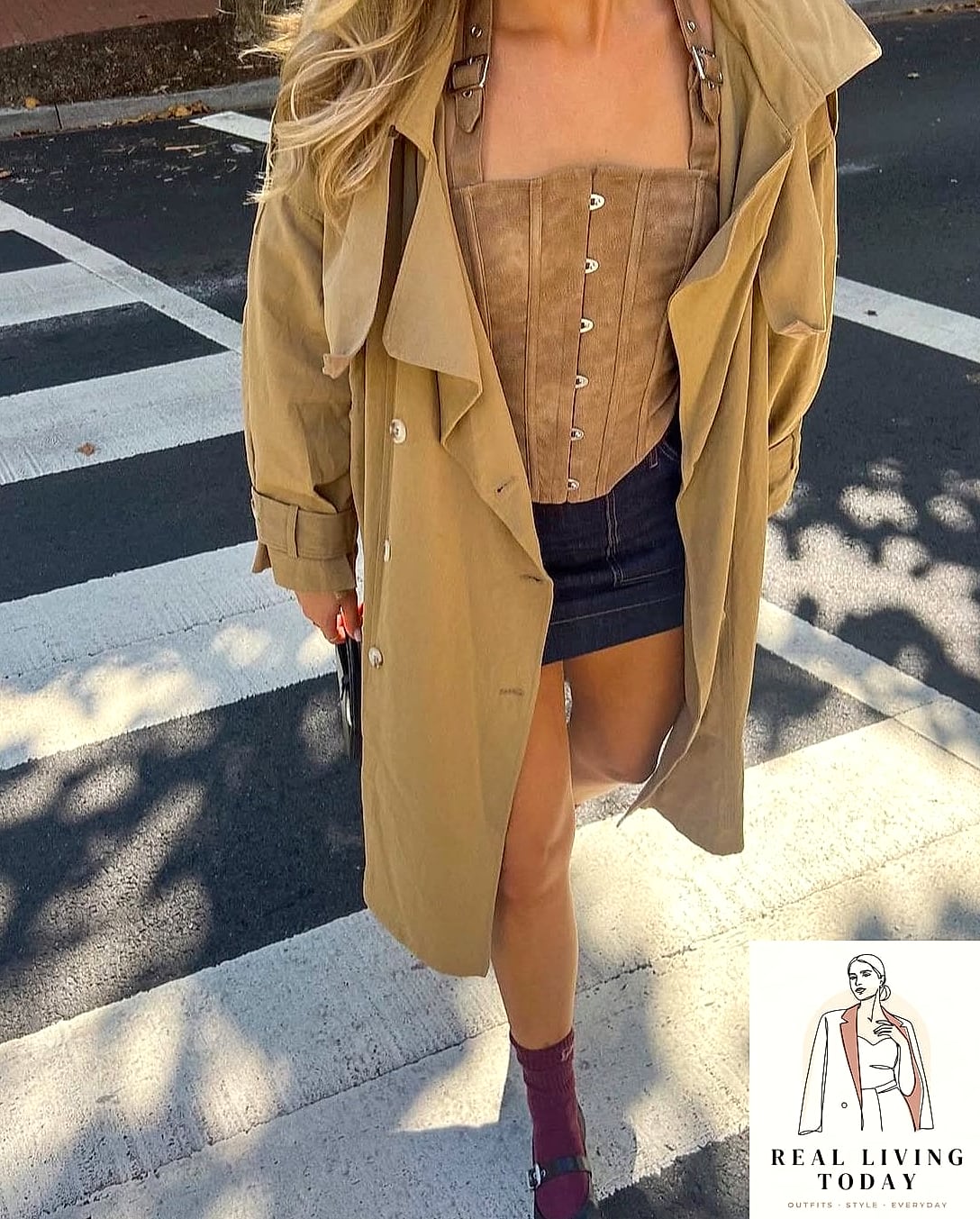 22 Trench Coat Outfit Worth Pinning Immediately 13 Corset Top and Trench for Date Night