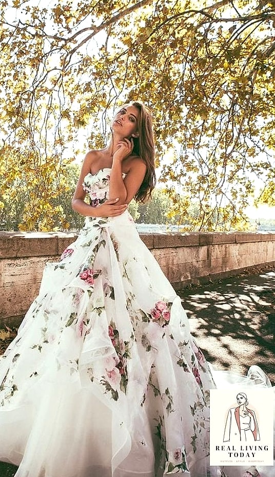 30 Dresses For A Fall Wedding As A Guest That Are Going Viral on Pinterest 13 Floral Print Maxi Dress In Fall Tones