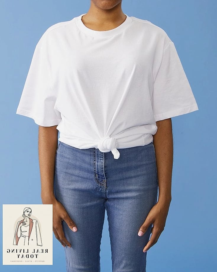 24 White Tee Outfit Worth Pinning Immediately 16 Knotted Tee with High-Waisted Jeans
