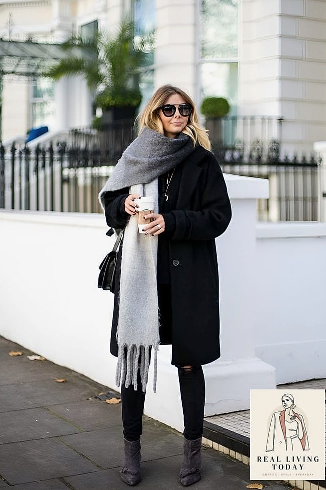 30 Leggings Outfit Fall to Copy Right Now 29 Leggings with a Statement Coat