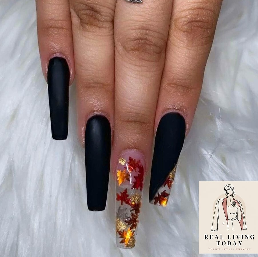 25 Fall Nail Ideas Worth Bookmarking Right Now 10 Matte Black