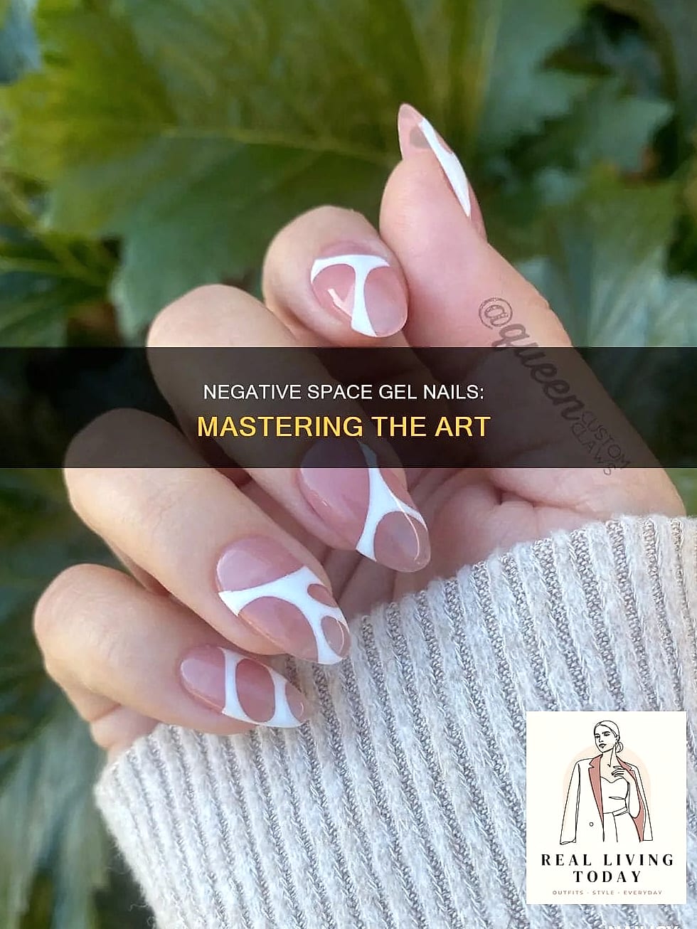 22 Short Nails You'll Want to Try Immediately 8 Negative Space French Tips