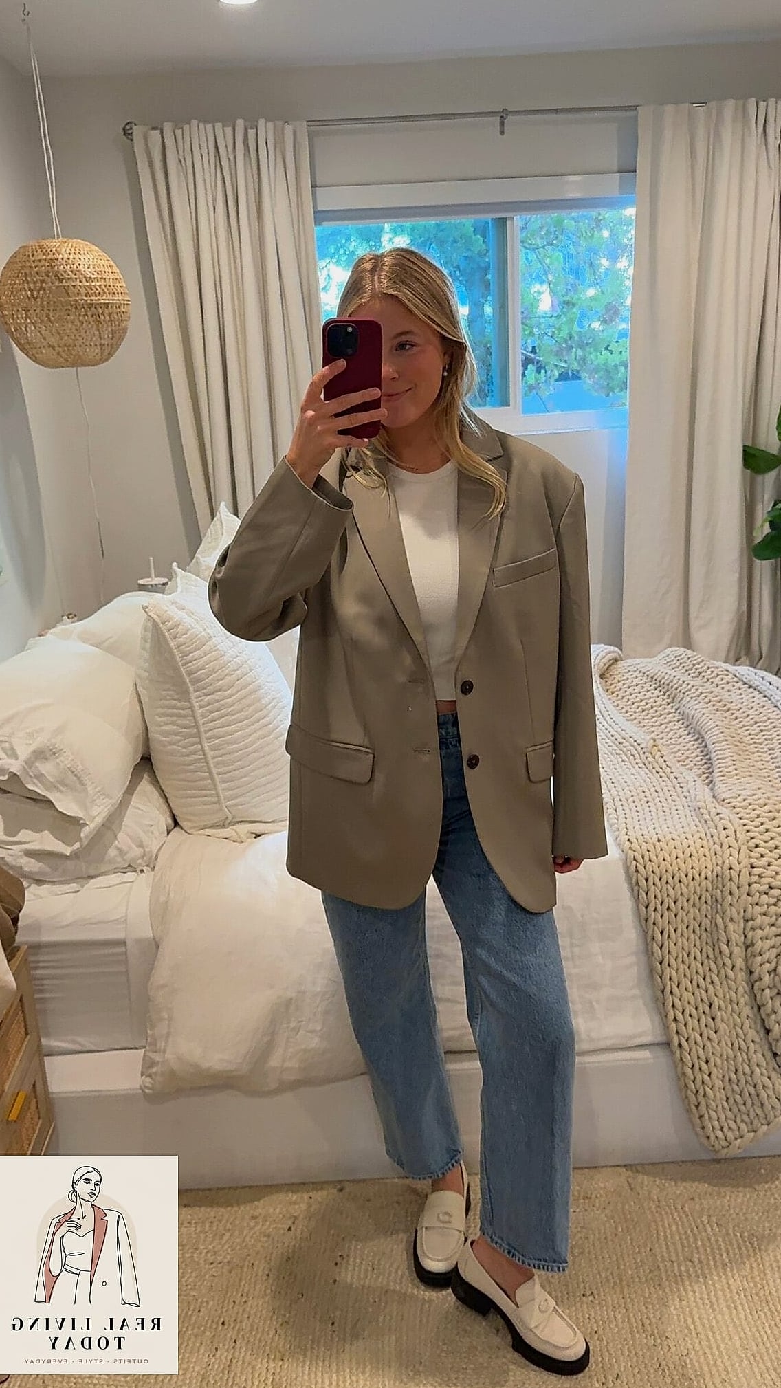 The Oversized Blazer and Straight-Leg Trouser Combo