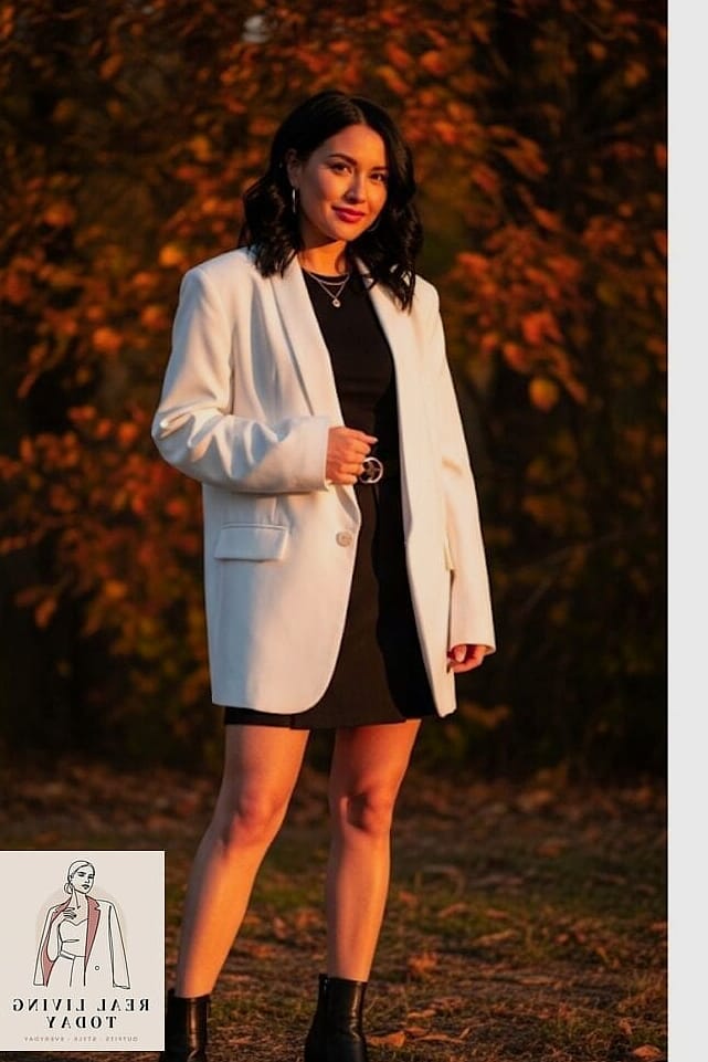 28 Denim Mini Skirt Outfit Worth Pinning Immediately 3 Oversized Blazer Over a Fitted Top
