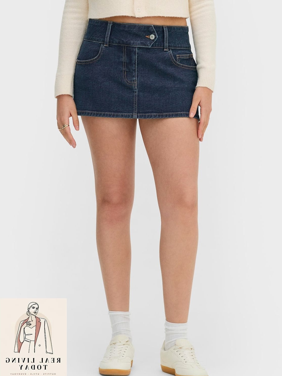 28 Denim Mini Skirt Outfit Worth Pinning Immediately 25 Oversized Flannel as a Dress-Down Layer