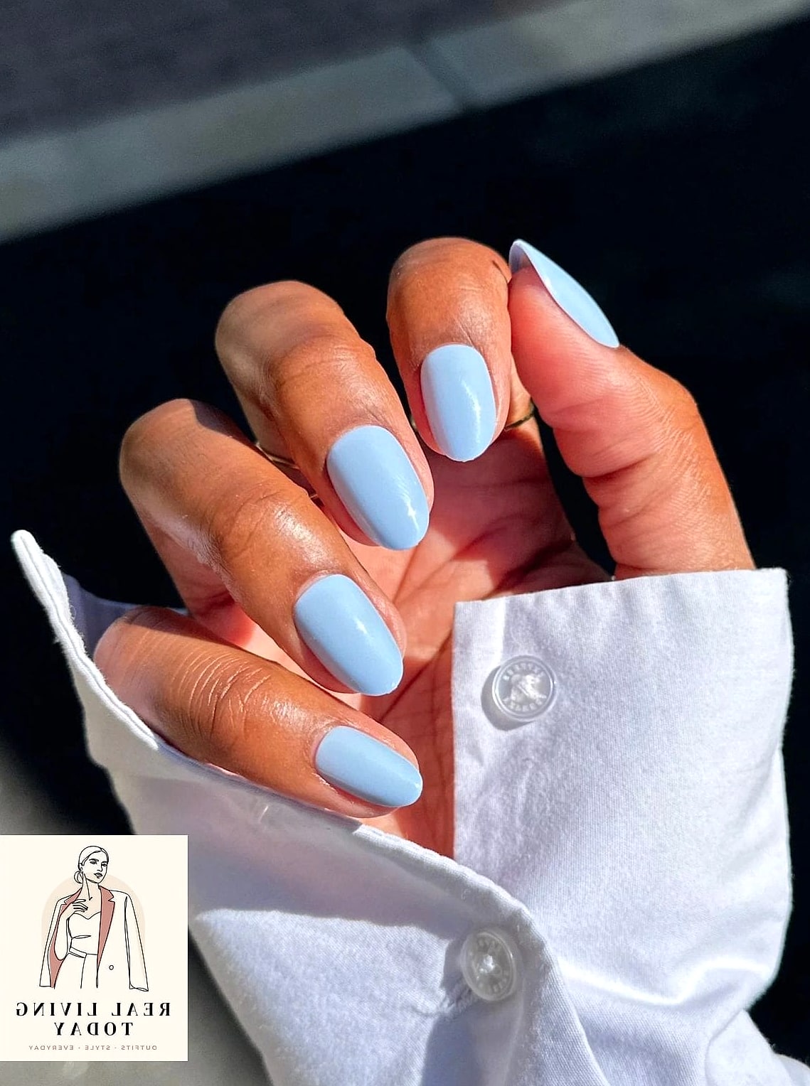 23 Blue Nail Ideas That Are Going Viral on Pinterest 17 Periwinkle Round Nails