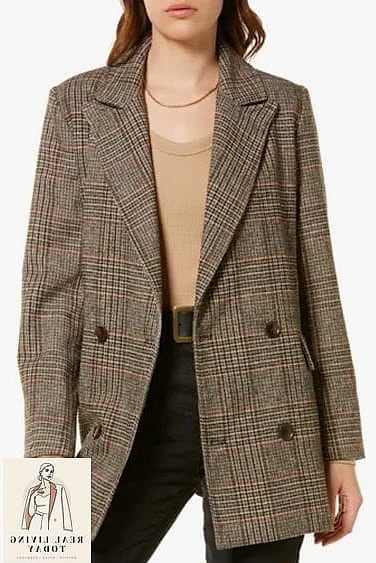 Plaid Blazer and Straight-Leg Jeans