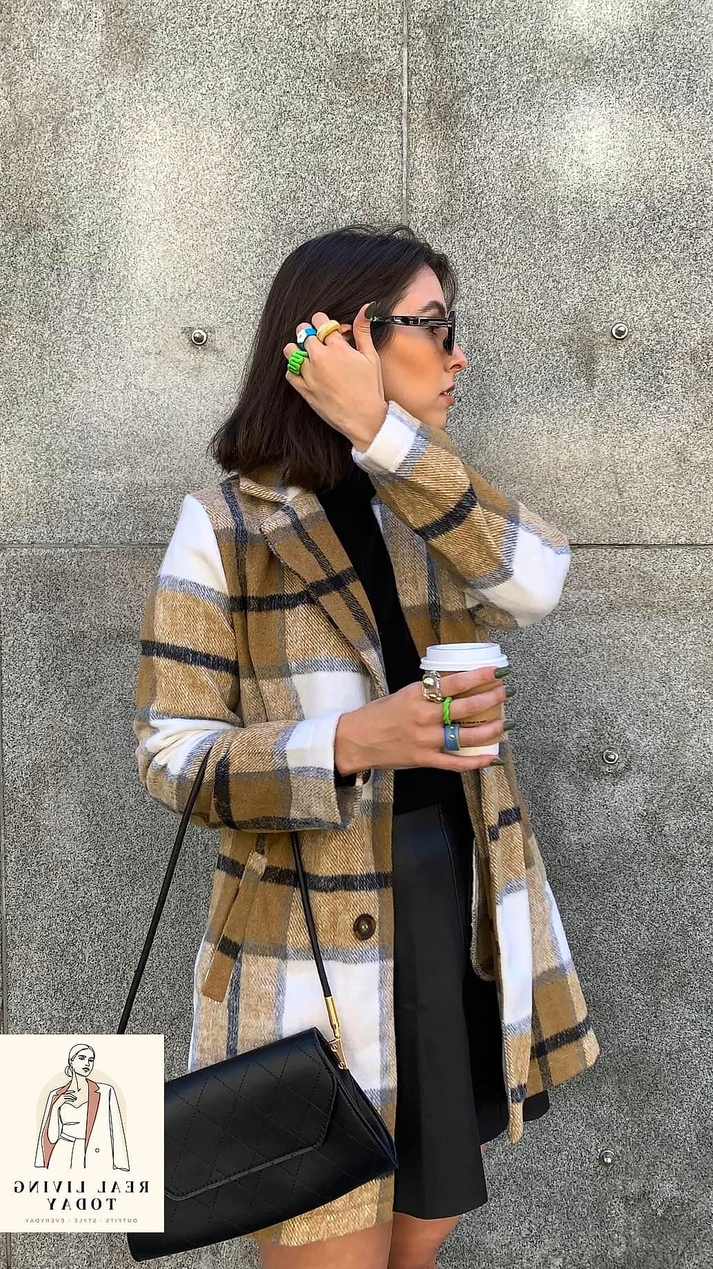 22 Coat Outfit Ideas That Will Make You Look Like the Coolest Girl This Season 18 Plaid Coat with Straight-Leg Jeans