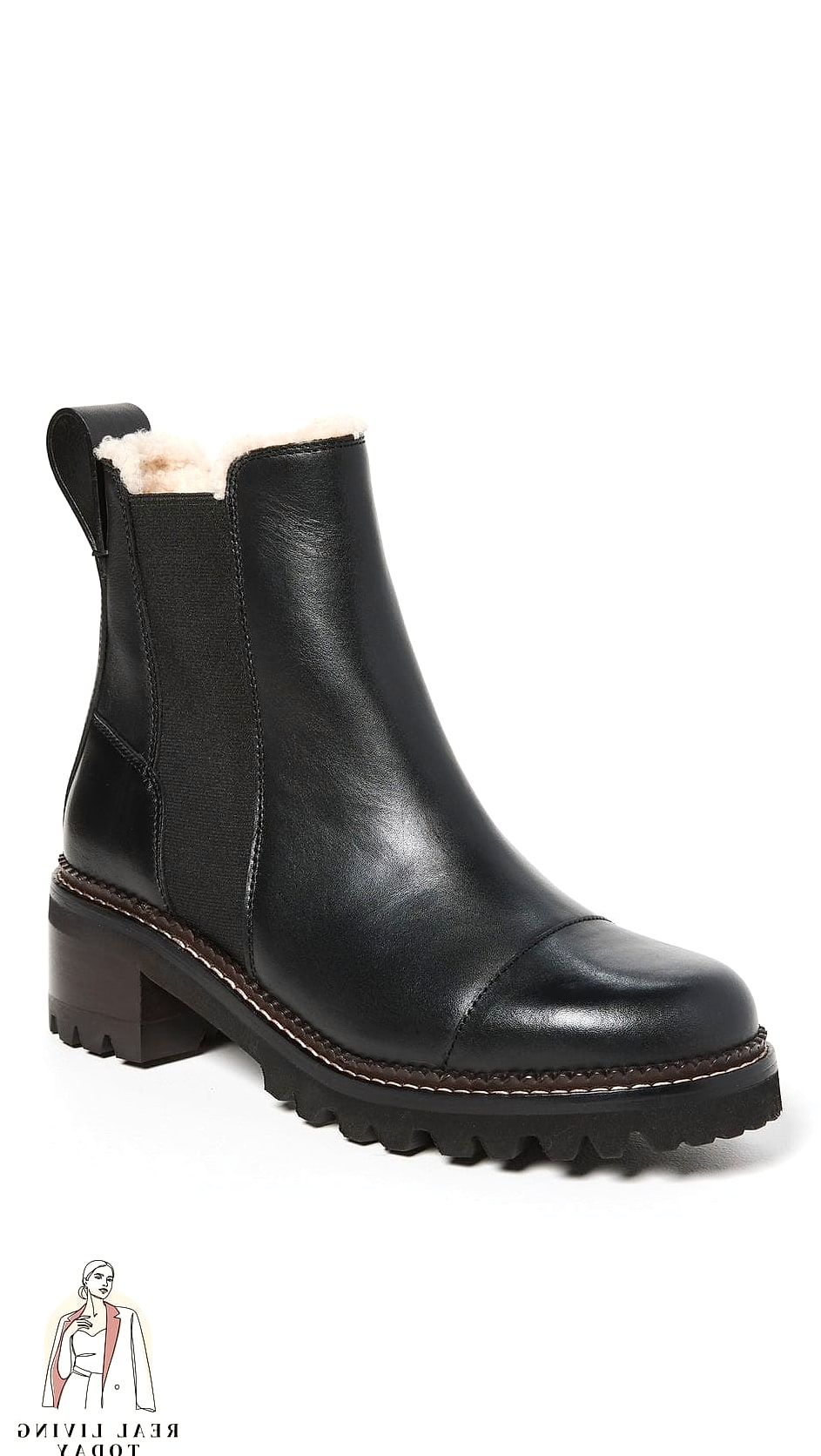 27 Fallwinter 2019 Boot Guide You'll Want to Wear on Repeat 7 Sherpa-Lined Snow Boots