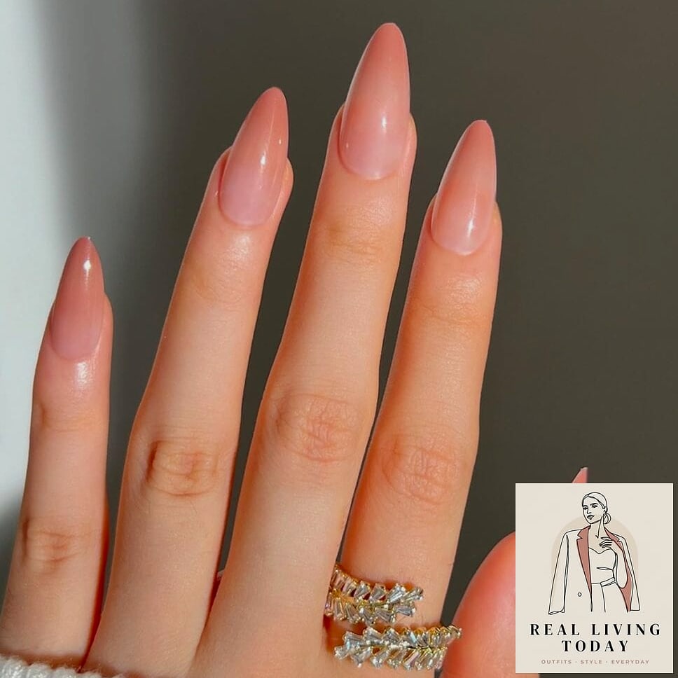 22 Short Nails You'll Want to Try Immediately 11 Soft Nude with a Glossy Finish