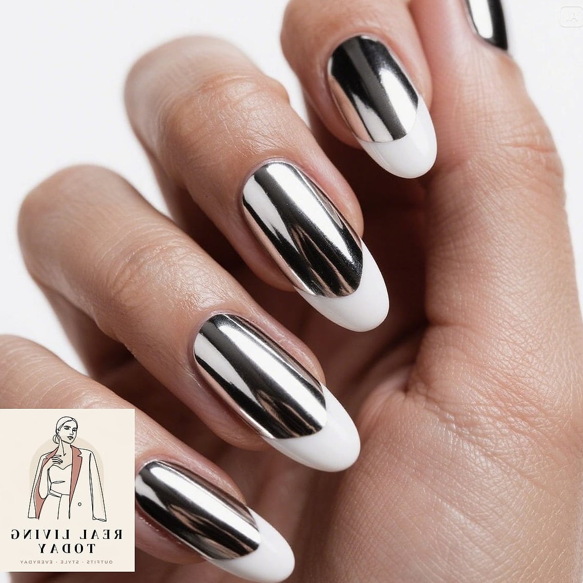22 Short Nails You'll Want to Try Immediately 6 Solid Chrome Nails