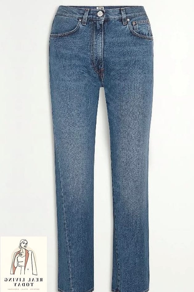 The Straight-Leg Jeans and Turtleneck