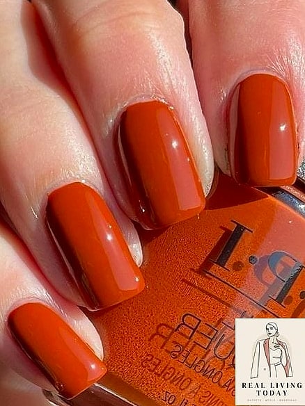 22 Short Nails You'll Want to Try Immediately 16 Terracotta and Rust Tones