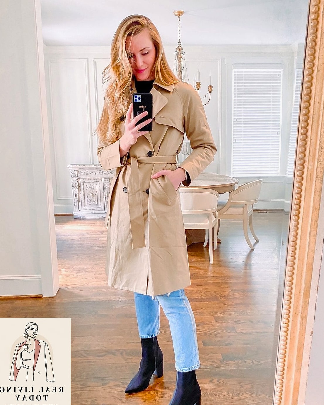 25 Fall Date Night Outfits for 2026 That Are Romantic and Incredibly Chic 16 Trench Coat Dressing, Coat as the Whole Outfit