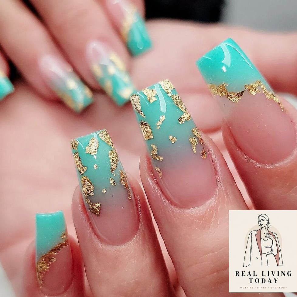 23 Blue Nail Ideas That Are Going Viral on Pinterest 19 Turquoise and Gold Accent Nails