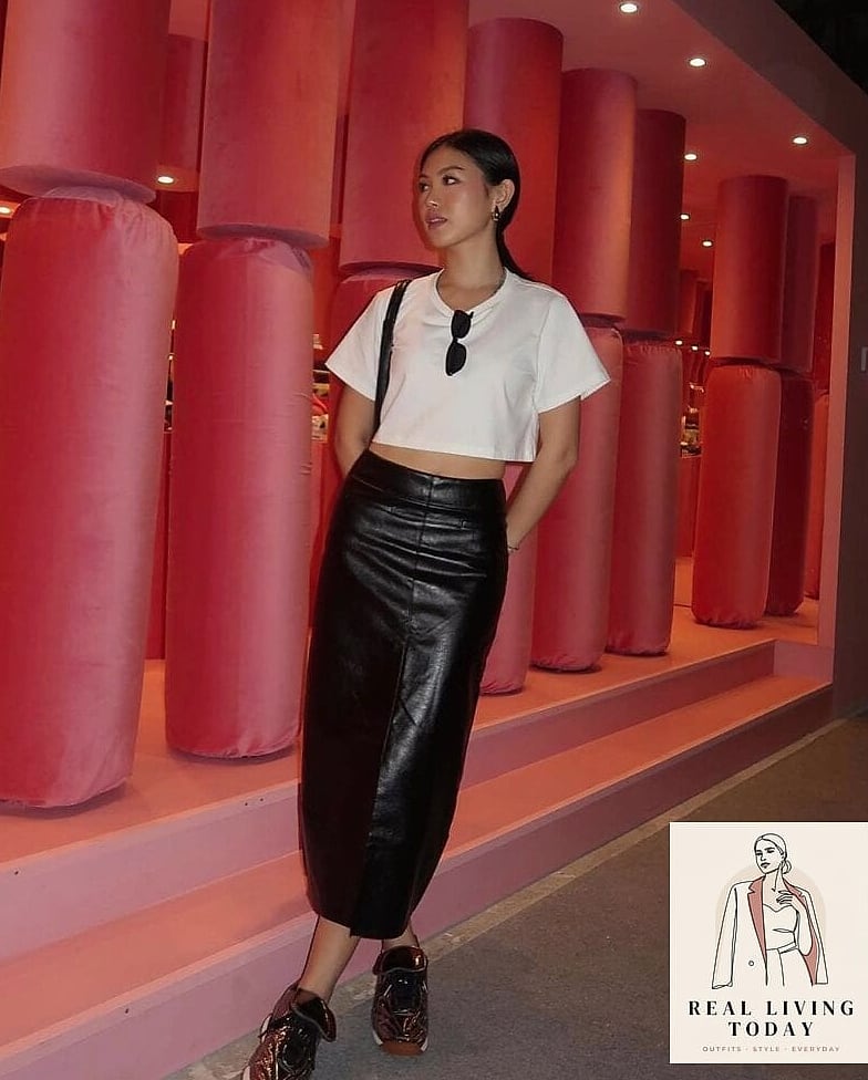 24 White Tee Outfit Worth Pinning Immediately 5 White Tee with a Leather Skirt
