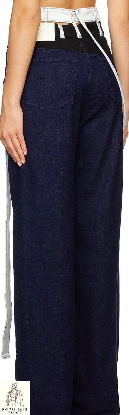 30 Dark Blue Jeans Outfit That Actually Look Amazing 16 Wrap Top and Strappy Sandals