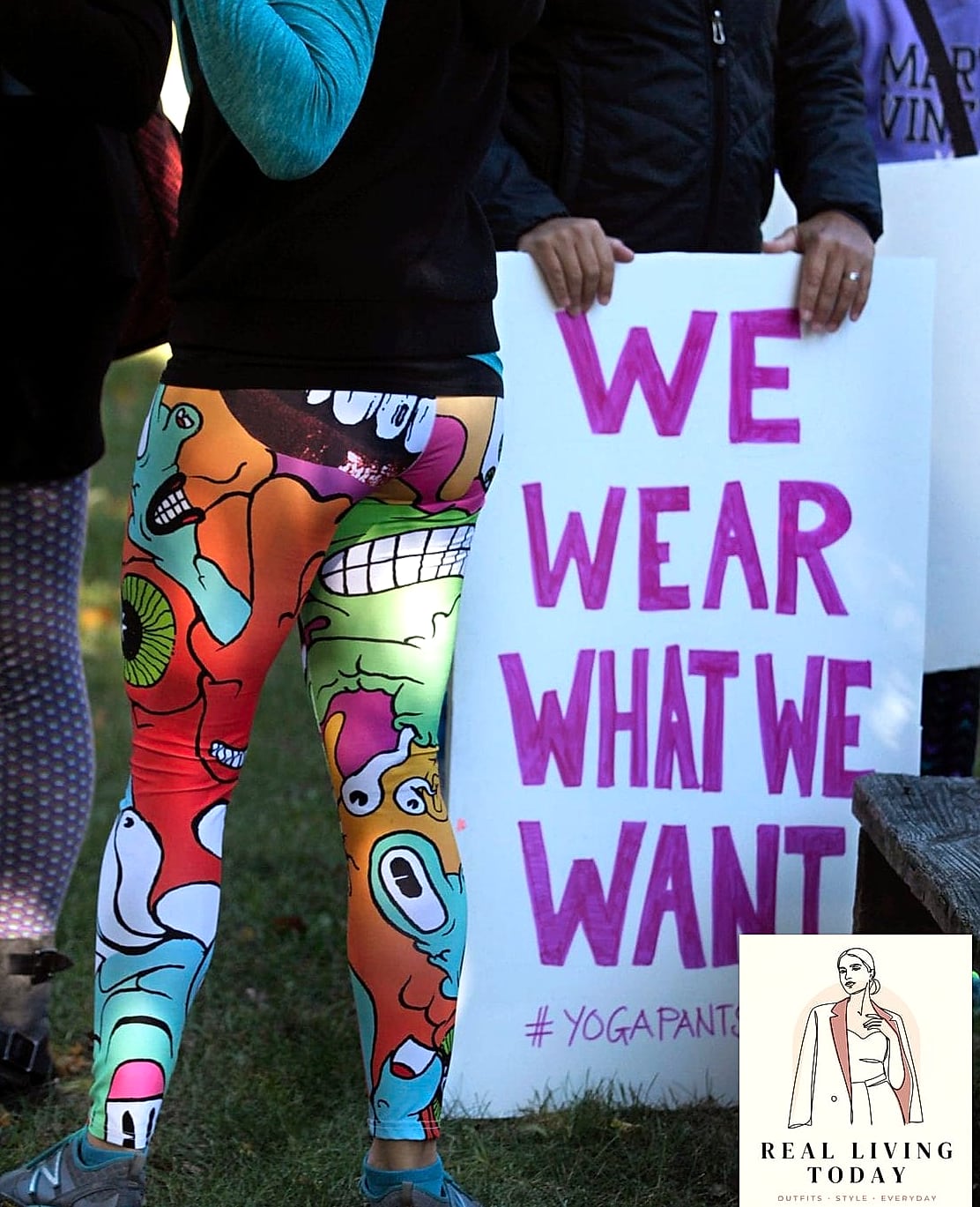 21 Yoga Outfit Ideas That Are Going Viral on Pinterest 14 Yoga Pants With a Graphic Tee